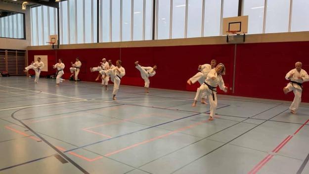 JKS Switzerland Gruppe